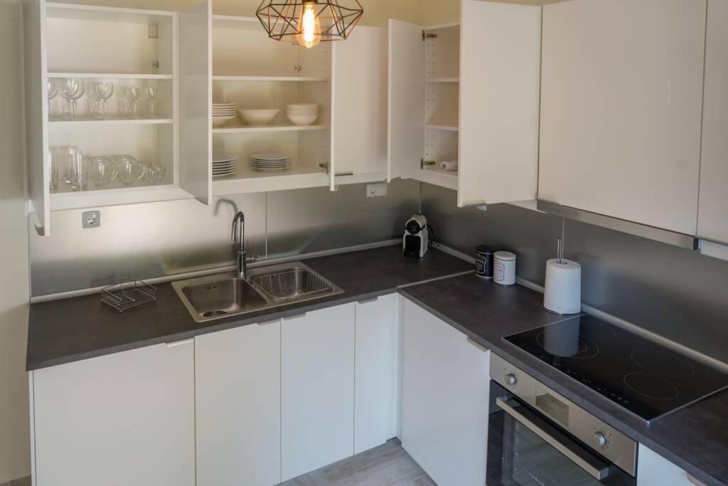 Modern Apartment In The City Center Yanya Dış mekan fotoğraf